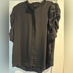 New Laundry sheer button top with cinched 3/4 sleeves